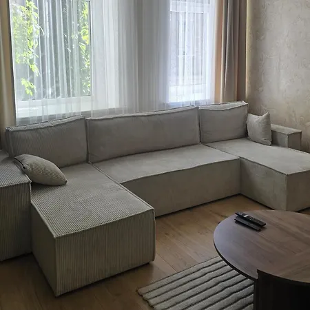 Cozy & Silent Апартаменты *